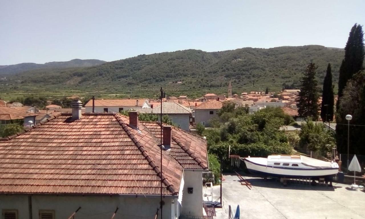 Apartamento Relax Garden Stari Grad  Exterior foto